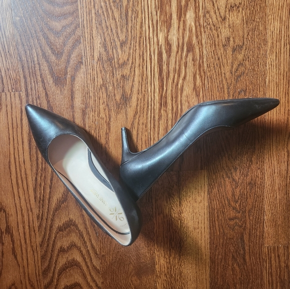 New Nine West black pumps shoes size 10 - Picture 3 of 3